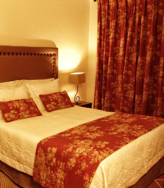 Casa Do Largo - Golega - Turismo De Habitacao Hotel Екстериор снимка