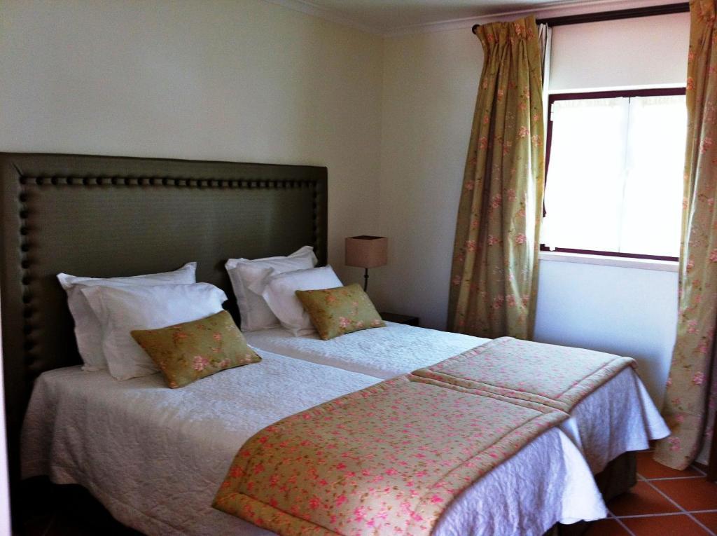 Casa Do Largo - Golega - Turismo De Habitacao Hotel Стая снимка