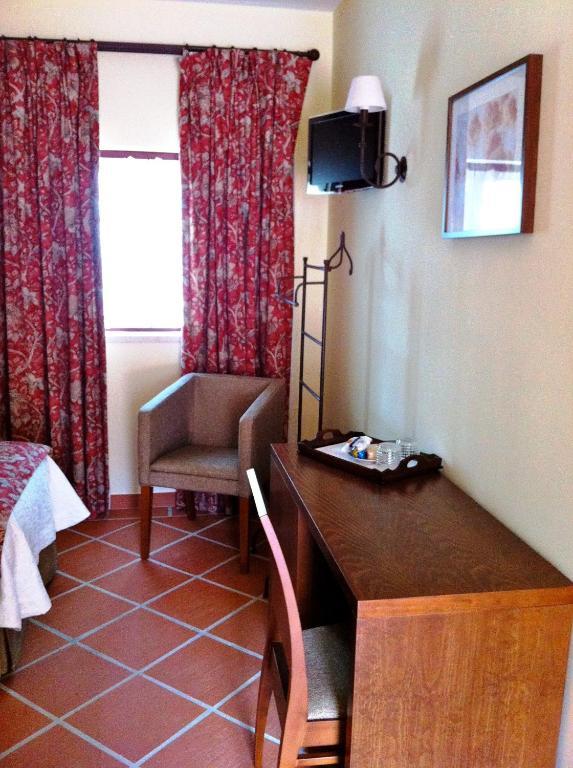 Casa Do Largo - Golega - Turismo De Habitacao Hotel Стая снимка