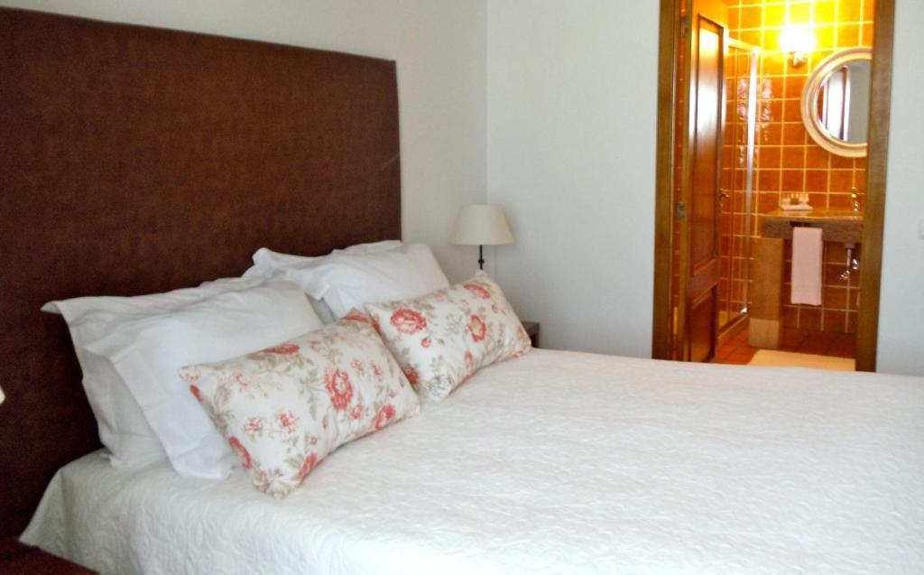 Casa Do Largo - Golega - Turismo De Habitacao Hotel Стая снимка