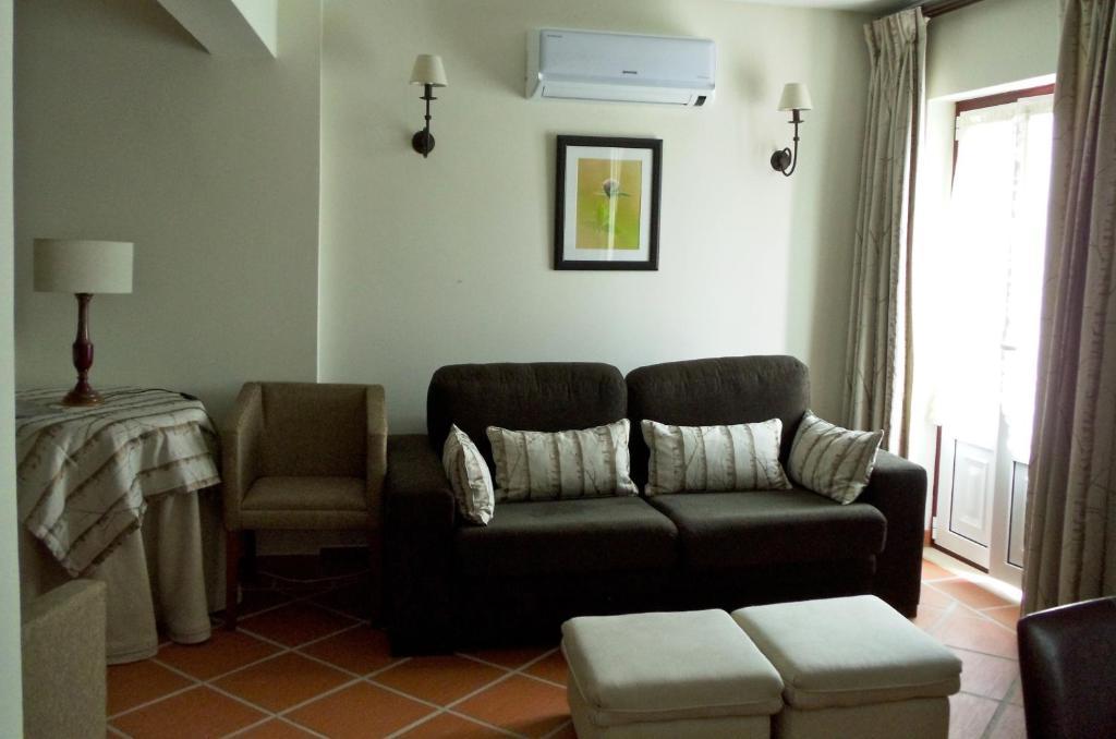 Casa Do Largo - Golega - Turismo De Habitacao Hotel Стая снимка